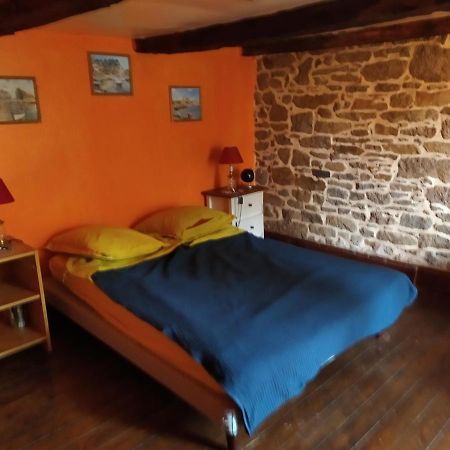 Maison En Granit Bleue Lanhelin エクステリア 写真