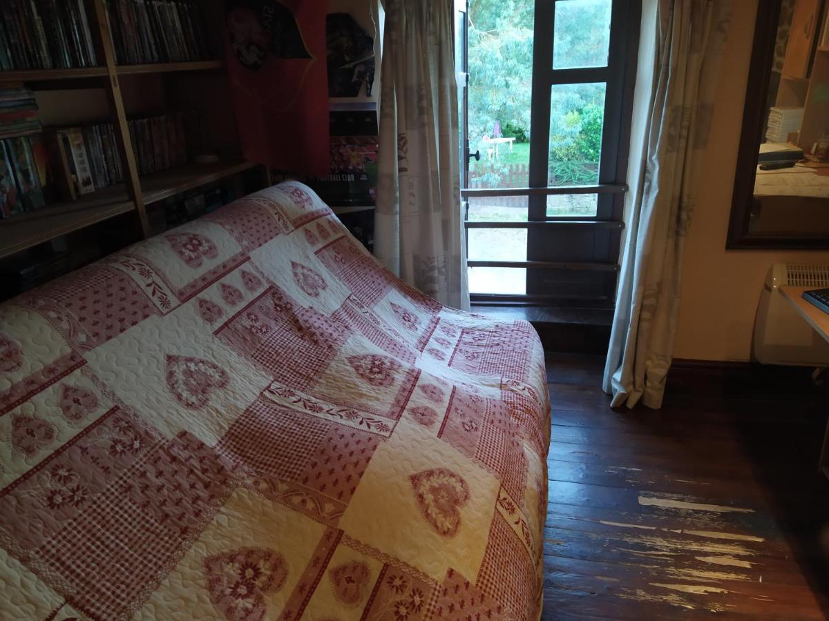 Maison En Granit Bleue Lanhelin エクステリア 写真