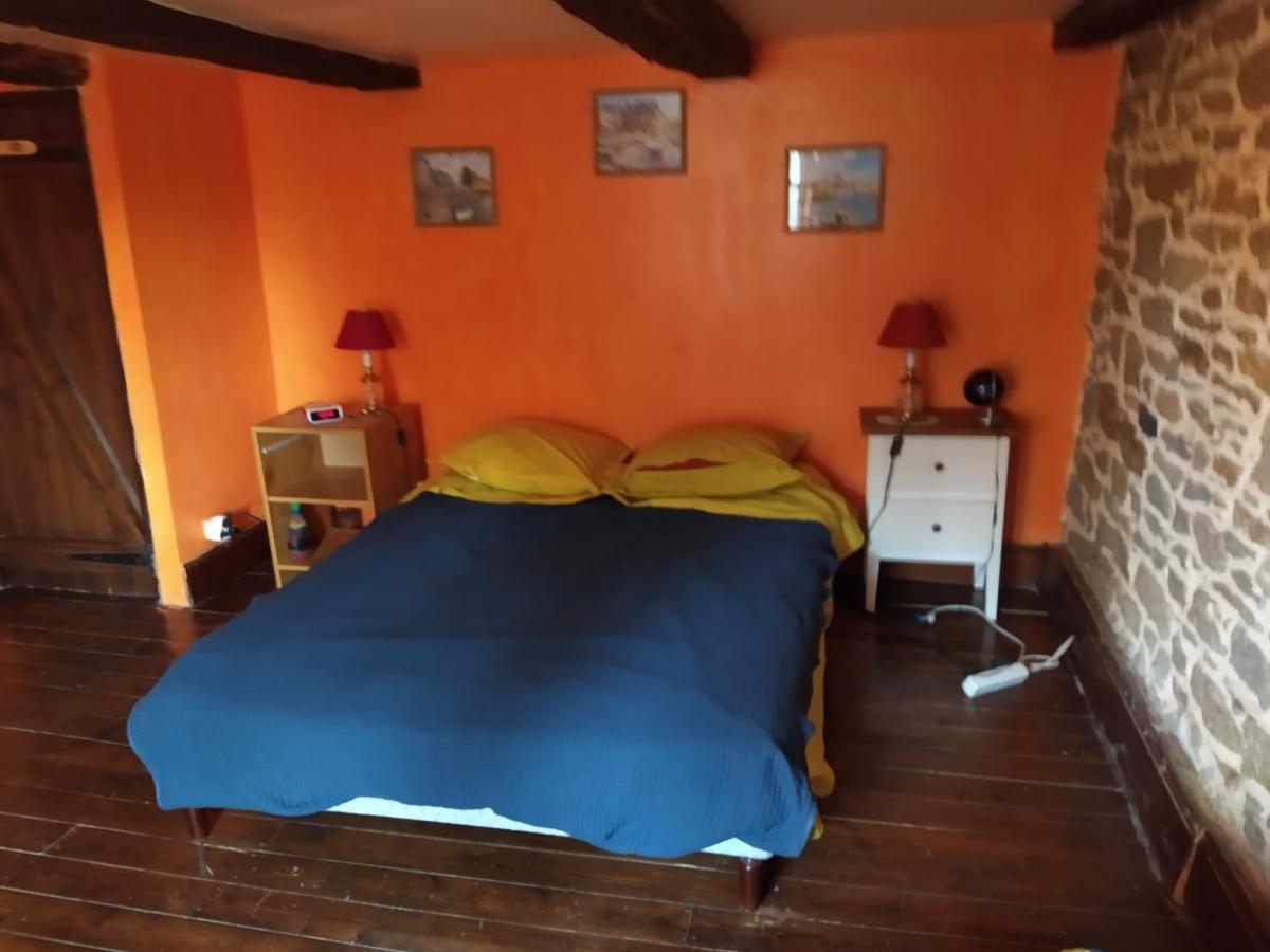 Maison En Granit Bleue Lanhelin エクステリア 写真