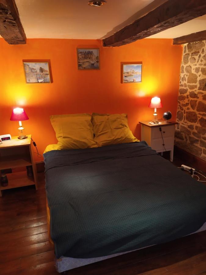 Maison En Granit Bleue Lanhelin エクステリア 写真